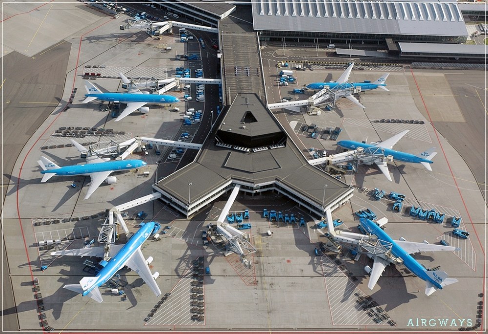 Amsterdam-Airport-Schiphol