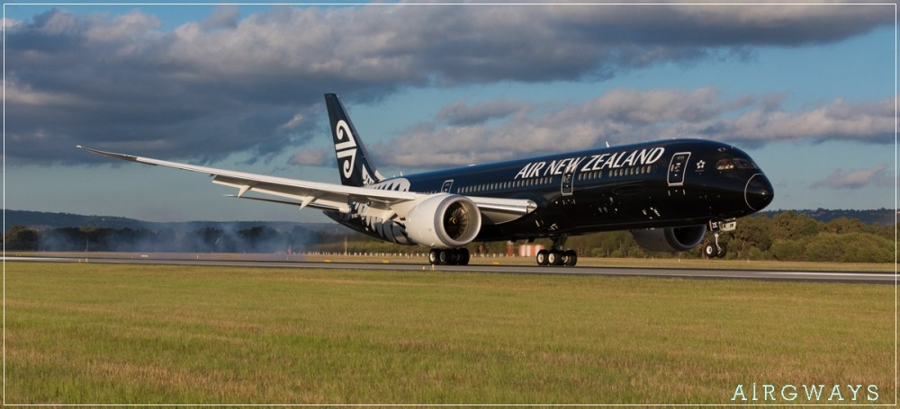 20140912_ZK-NZE_Boeing_787-9_Dreamliner_Air_New_Zealand-1
