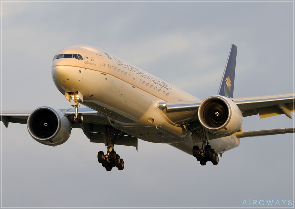 hz-ak15-saudi-arabian-airlines-boeing-777-368er_PlanespottersNet_322618