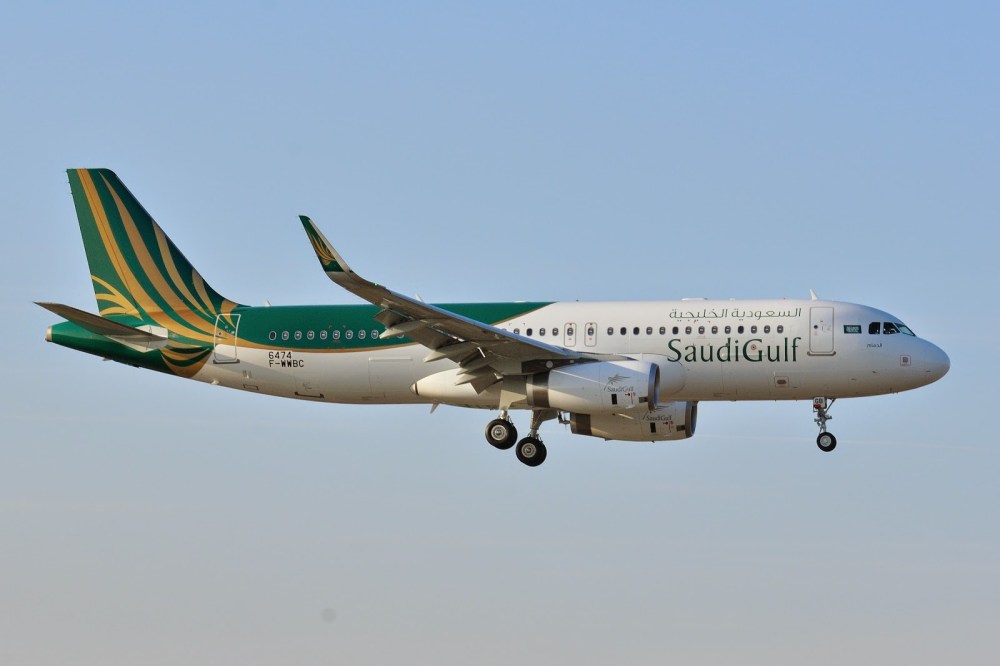 Resultado de imagen para saudi gulf airlines
