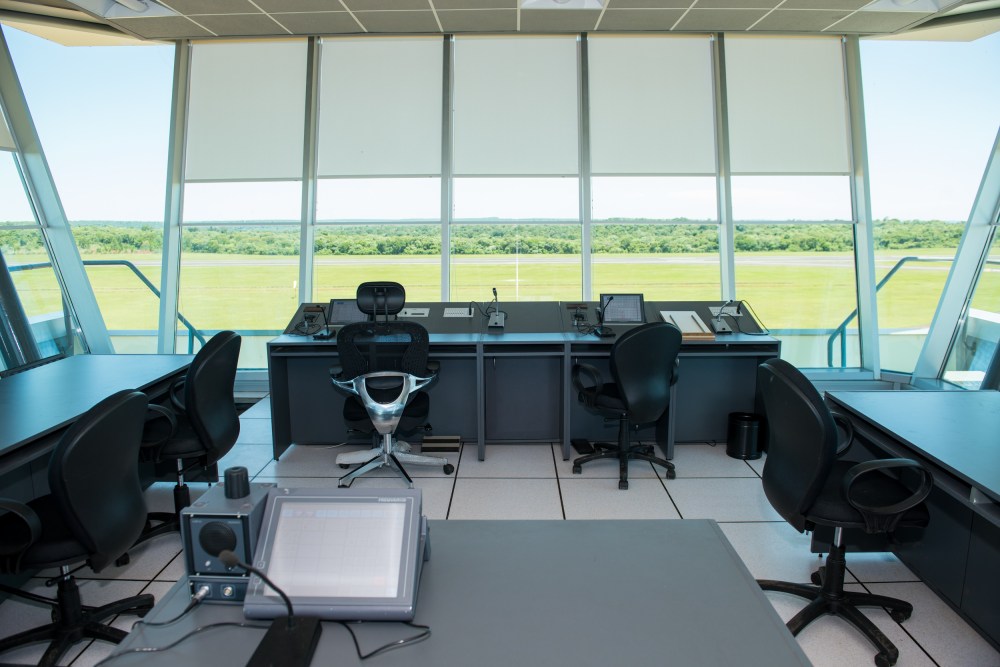 interior-nueva-torre-de-control-iguazu
