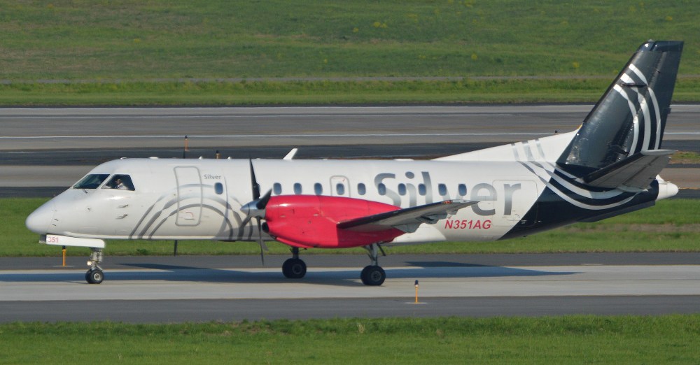 Saab_340B+_‘N351AG’_Silver_Airways_(24222411619).jpg