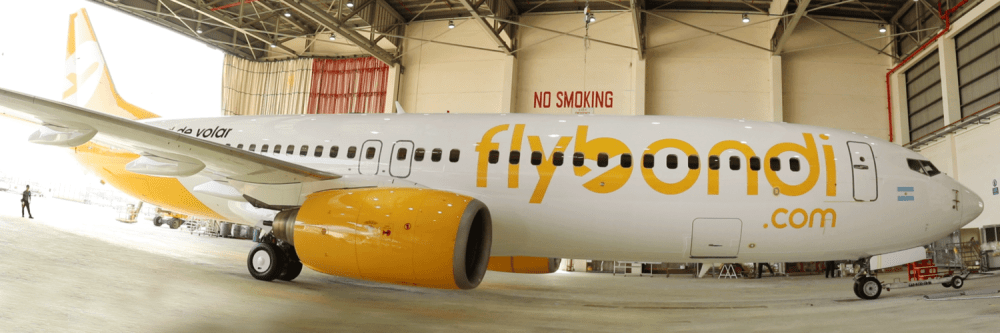Flybondi-avión-pintado.png