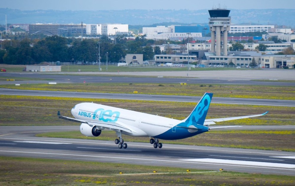 A330neo-LANDING