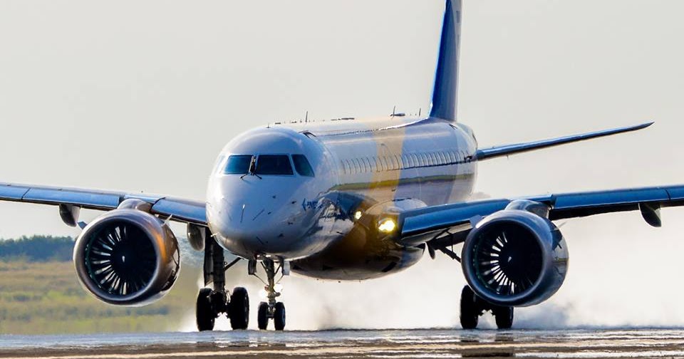 Resultado de imagen para Embraer E2 png