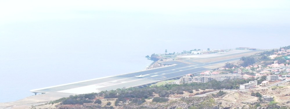 flughafen_madeira_1.jpg