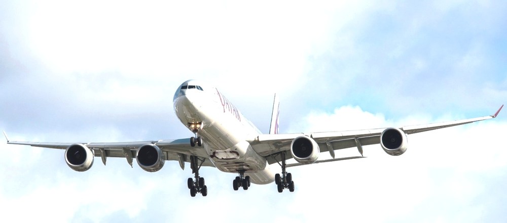 a7-agc-qatar-airways-airbus-a340-642.jpg