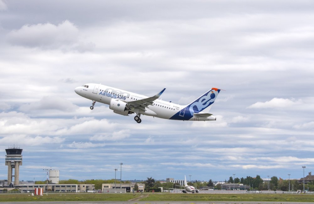 A319neo-Airbus-PW-MSN6464-take-off.jpg
