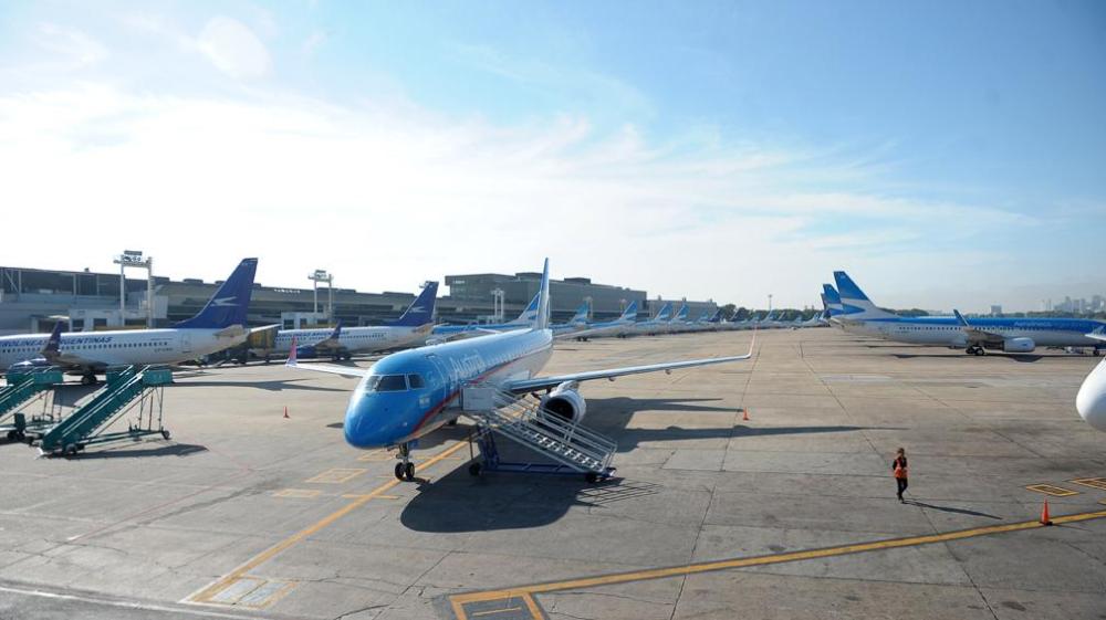 aEROLINEAS-