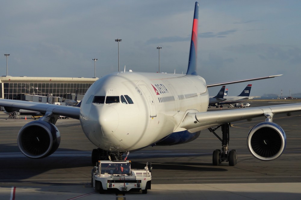 8231037810_0a4258a9d9_b