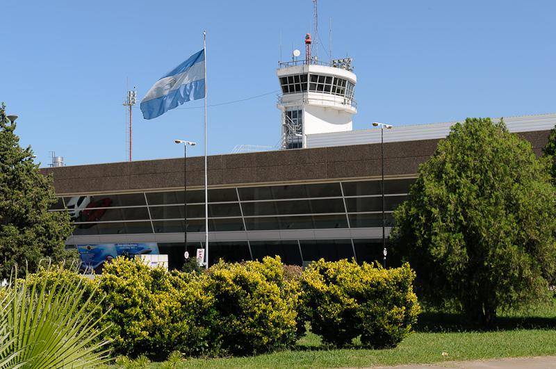 Aeropuerto-de-Rosario-Fachada-Foto-prensa.jpg