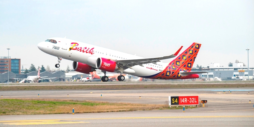 AW-Airbus A320neo-Batik-Air-MSN9505-First-Flight-001