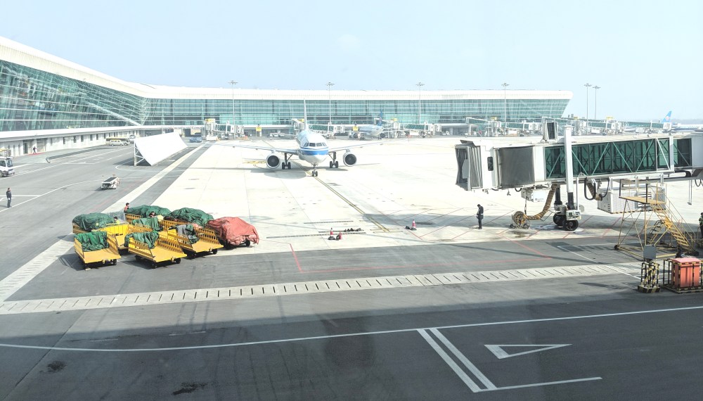 AW-Wk-Wuhan_Tianhe_International_Airport_(武汉天河国际机场)_(WUH)