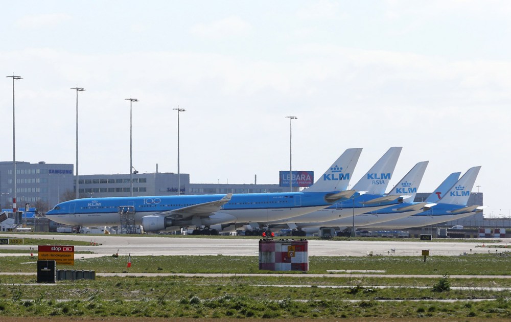 AW-Avianews_com_700833