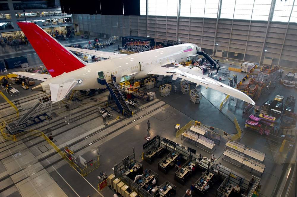 AW-FPaul J. Richards-Gettyimages.com_700