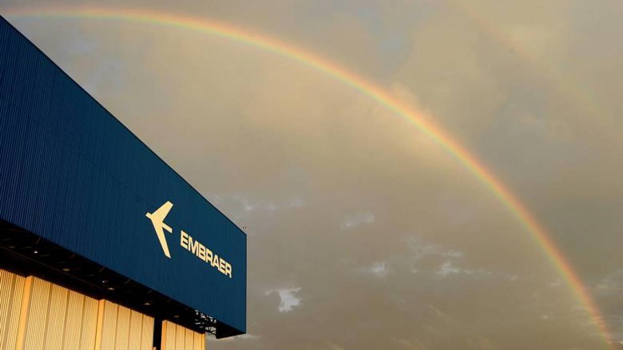 embraer-fabrica-pecas-de-ventilacao-durante-epidemia-de-coronavirus-embraer-1280x720