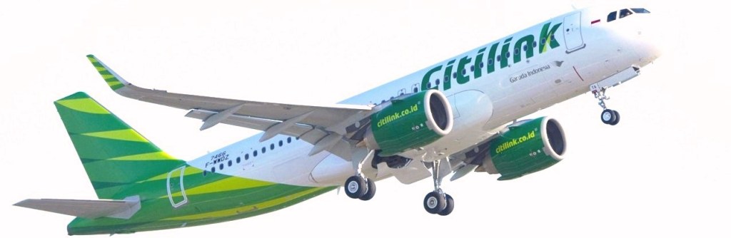 La imagen tiene un atributo ALT vacío; su nombre de archivo es aw-a320neo_citilink_take-off.jpg