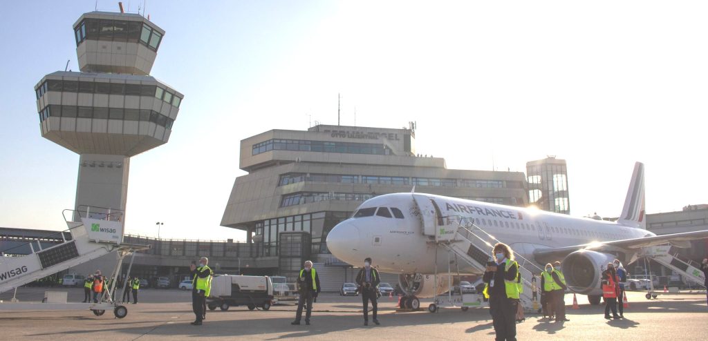 La imagen tiene un atributo ALT vacío; su nombre de archivo es aw-aerotelegraph.com_berlin_txl_tegel.jpg