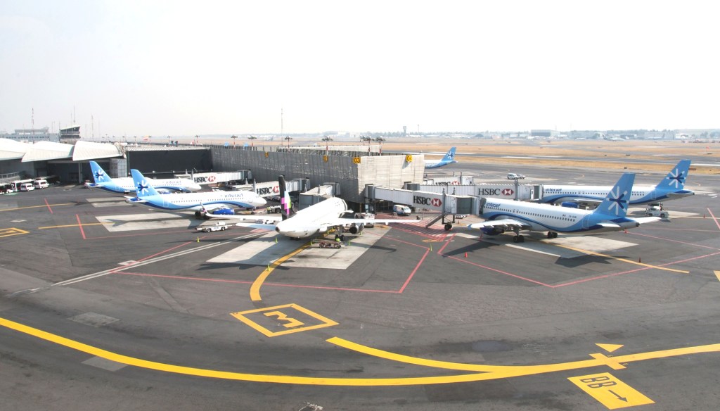 La imagen tiene un atributo ALT vacío; su nombre de archivo es aw-bloomberg.com_0001.jpg