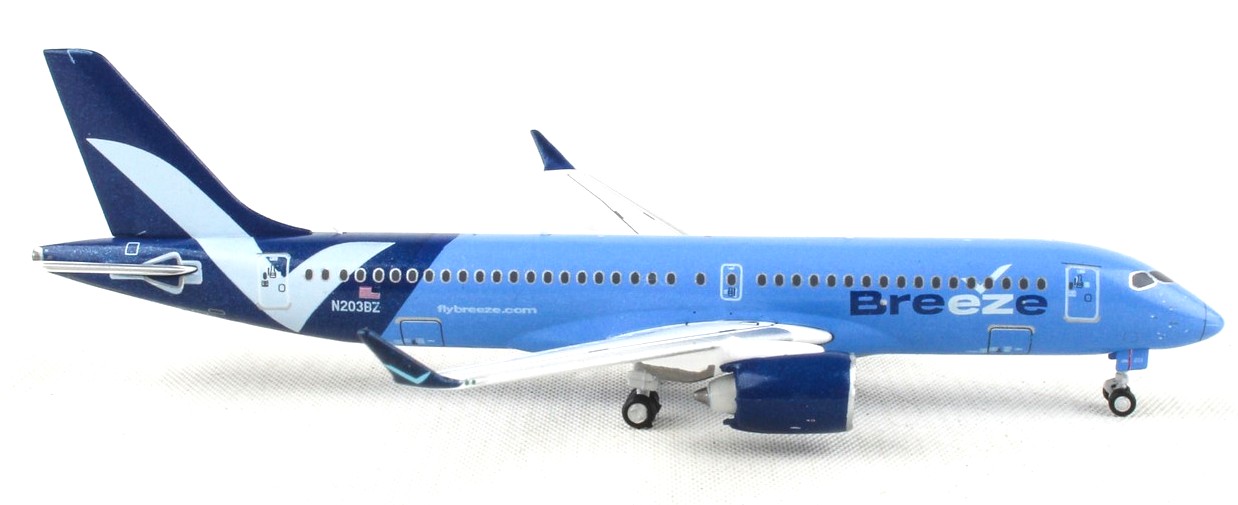 AW-Breeze Airways__A2203001jpg