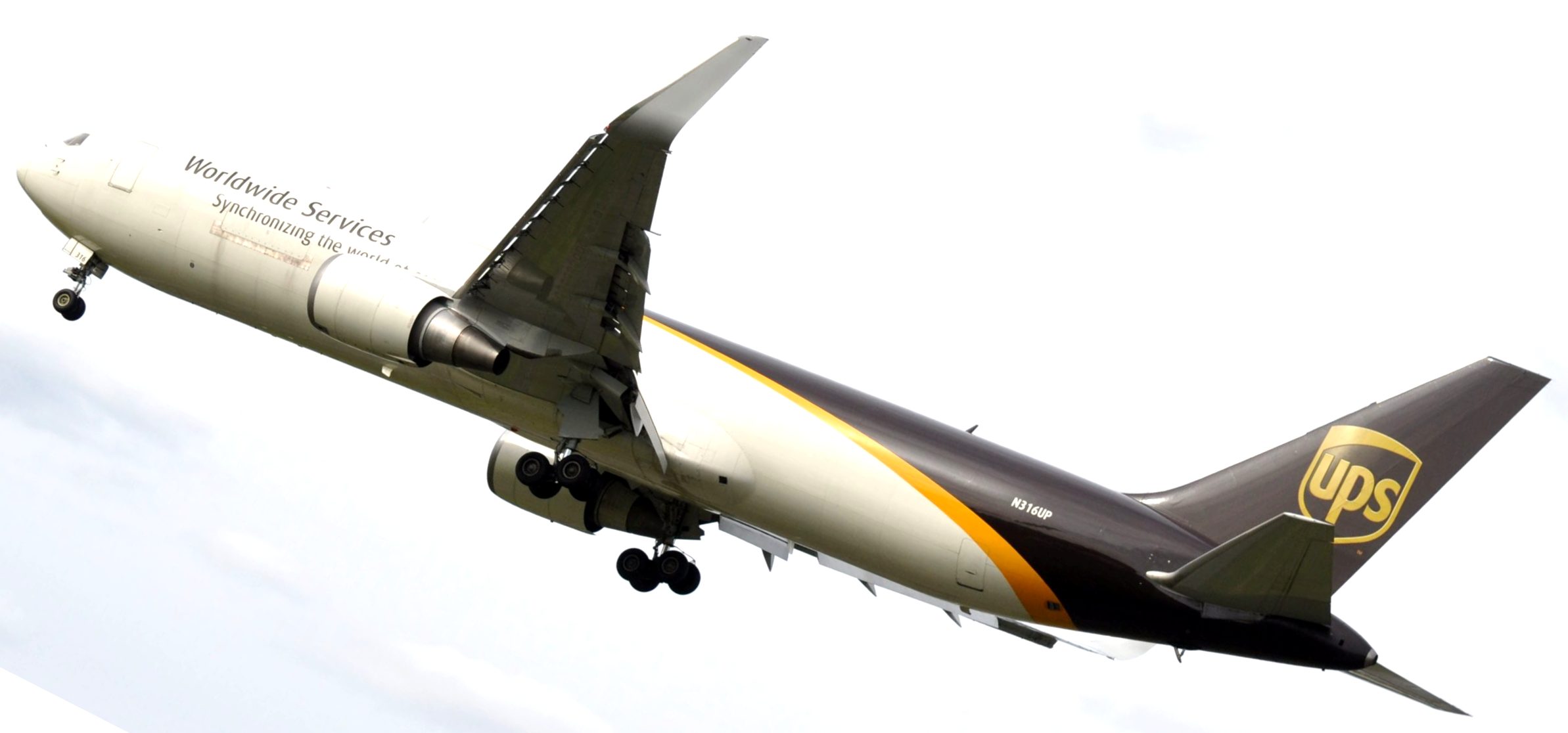 AW-UPS Airlines__Boeing 767-300F-002