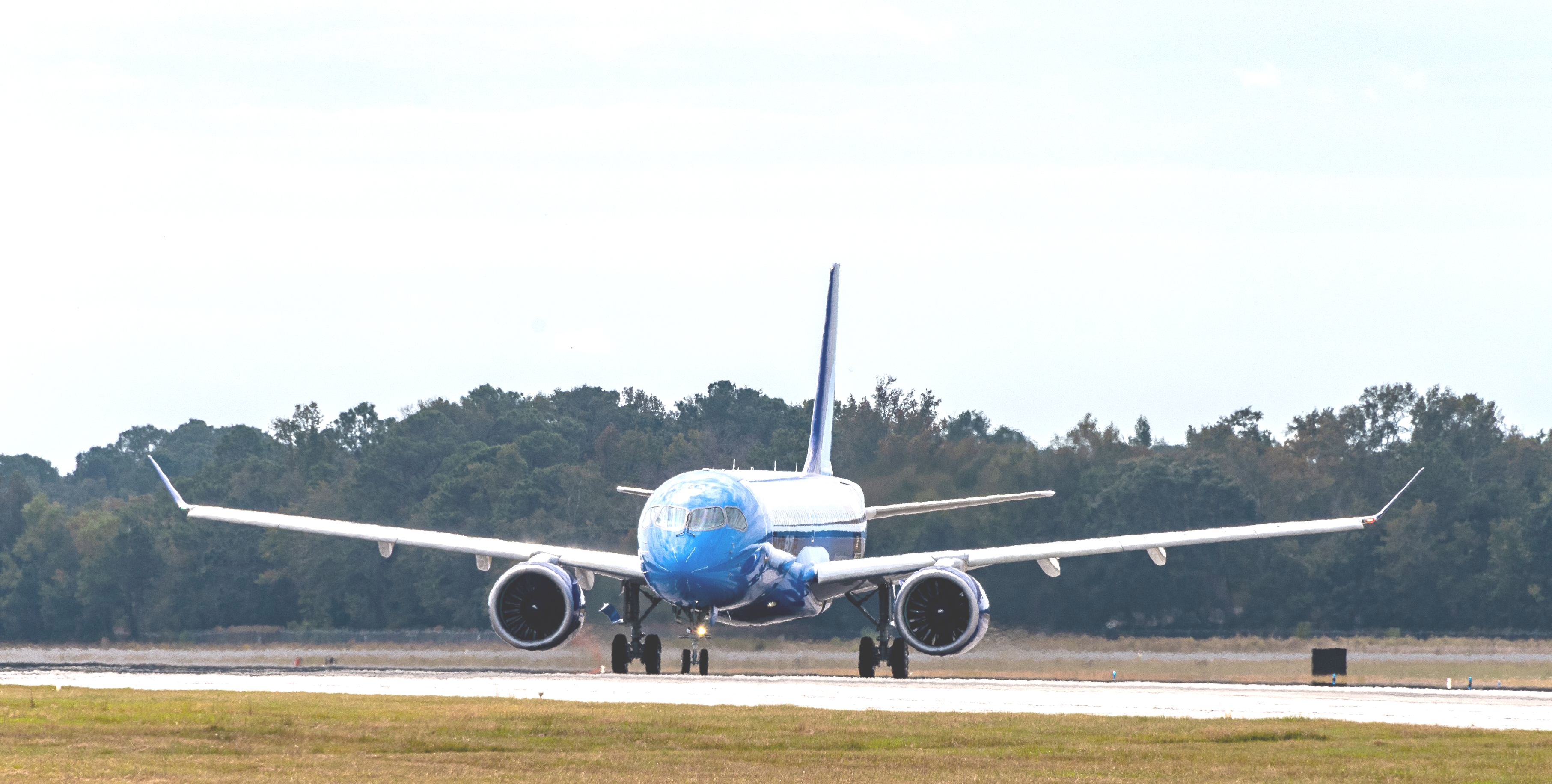 AW-Breeze Airways__A2203003