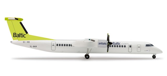 AW-airBaltic__DHC 8-Q4001